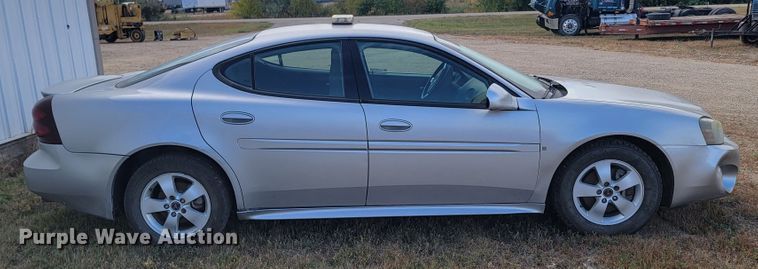 image for item LO9233 2006 Pontiac Grand Prix