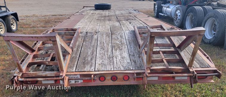 image for item LO9236 1989 DCT  equipment trailer