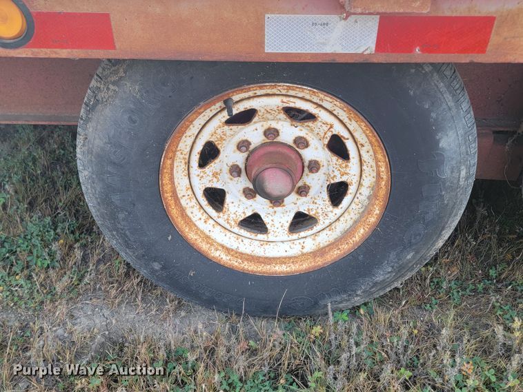 image for item LO9236 1989 DCT  equipment trailer