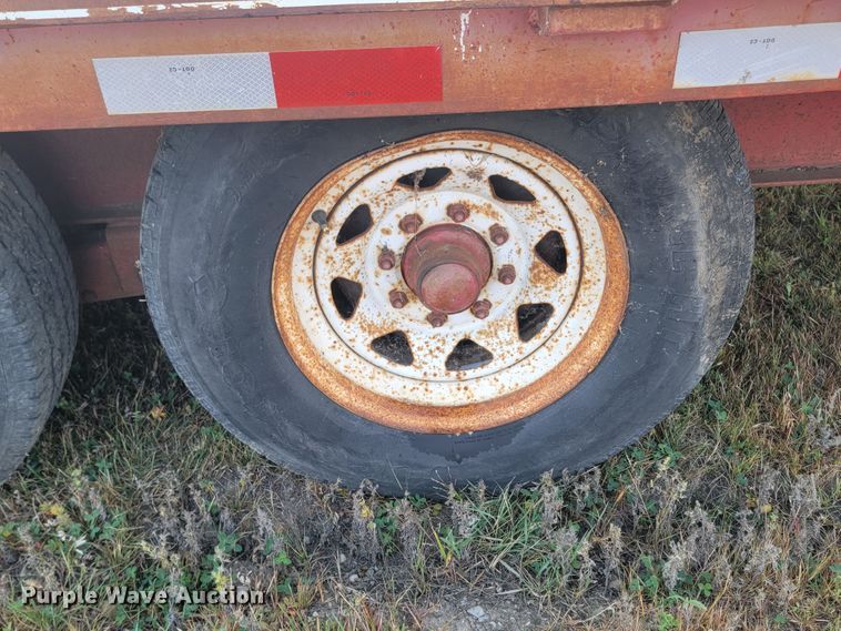 image for item LO9236 1989 DCT  equipment trailer