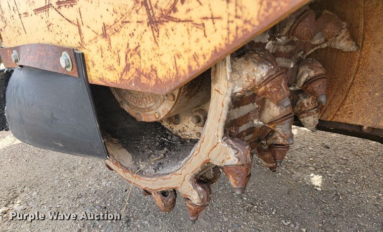 image for item LO9240 Caterpillar PR-105  cold planer