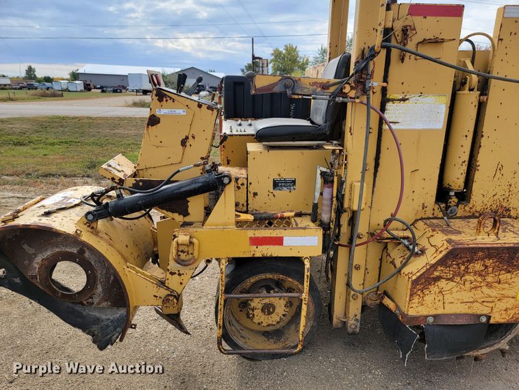 image for item LO9240 Caterpillar PR-105  cold planer