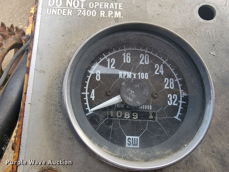 image for item LO9240 Caterpillar PR-105  cold planer