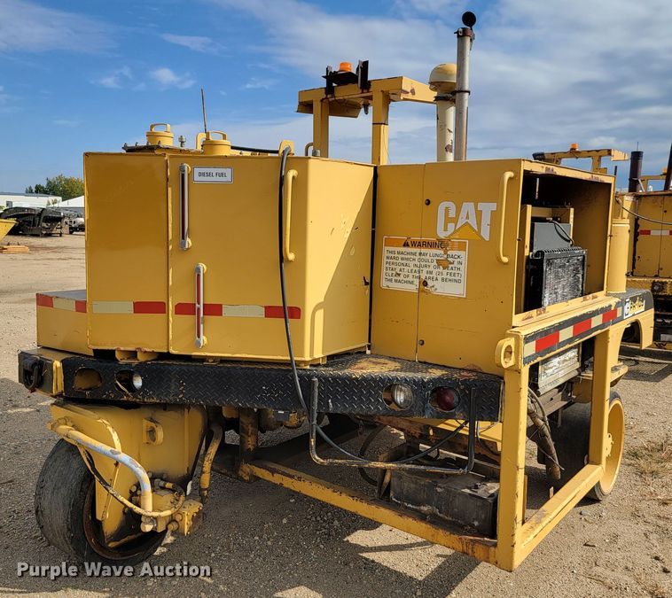 image for item LO9241 Caterpillar PR-105  cold planer