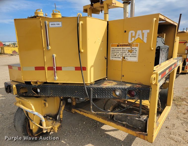 image for item LO9241 Caterpillar PR-105  cold planer