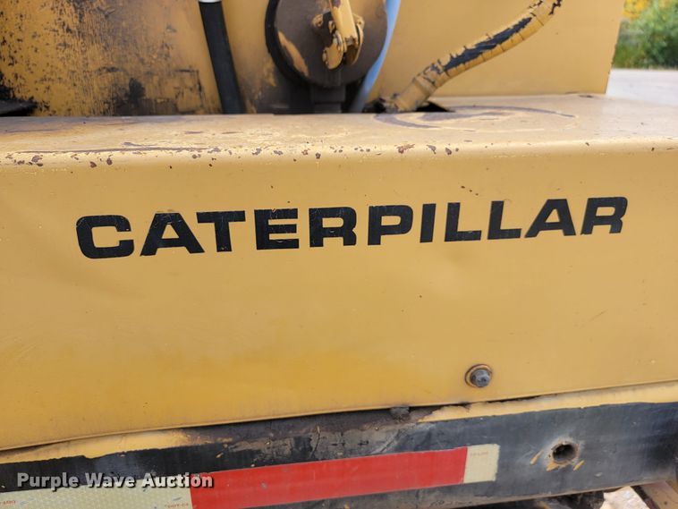 image for item LO9241 Caterpillar PR-105  cold planer