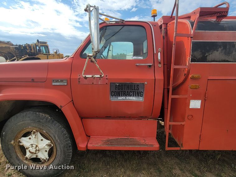 image for item LO9247 1976 GMC CE67503  fuel truck