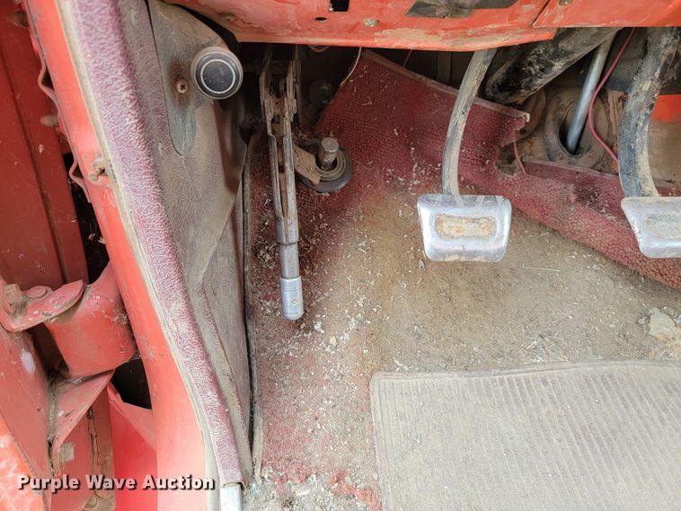 image for item LO9247 1976 GMC CE67503  fuel truck