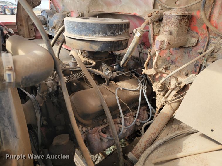 image for item LO9247 1976 GMC CE67503  fuel truck