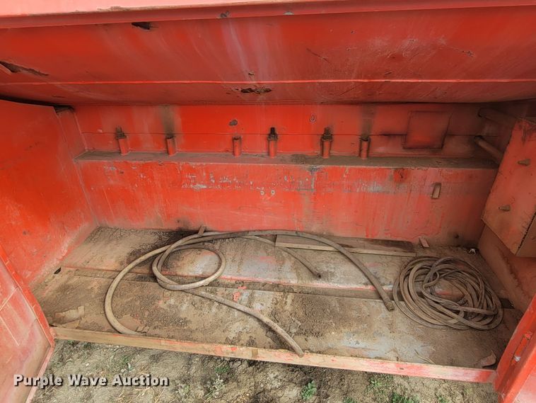 image for item LO9247 1976 GMC CE67503  fuel truck