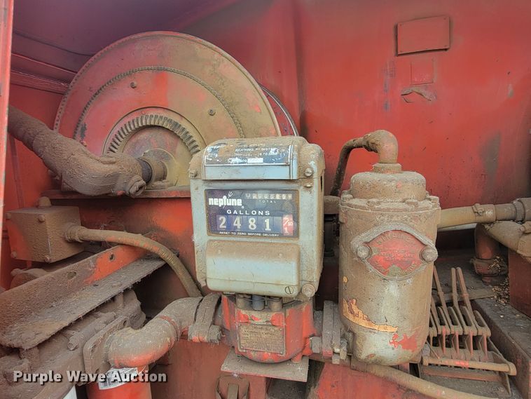 image for item LO9247 1976 GMC CE67503  fuel truck