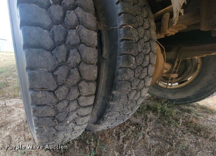 image for item LO9247 1976 GMC CE67503  fuel truck