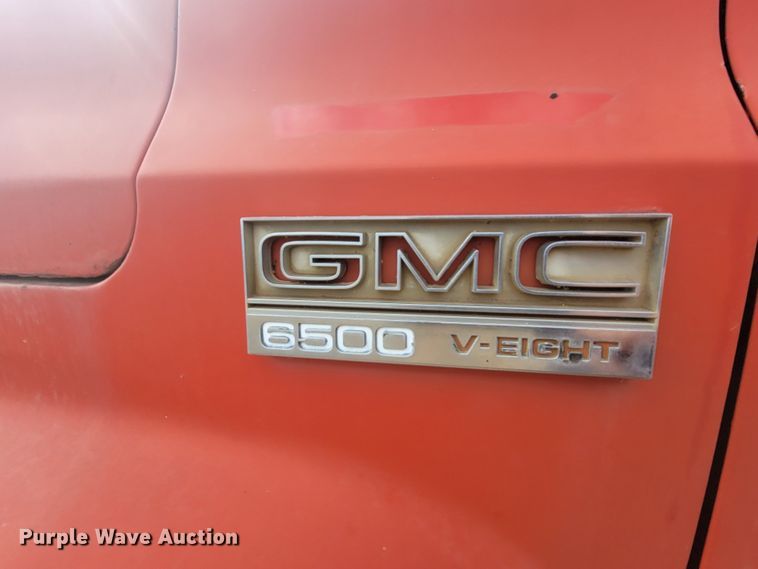 image for item LO9247 1976 GMC CE67503  fuel truck