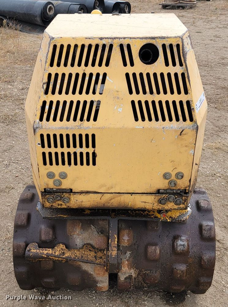 image for item LO9251 2006 Rammax P33/244HHM  trench compactor