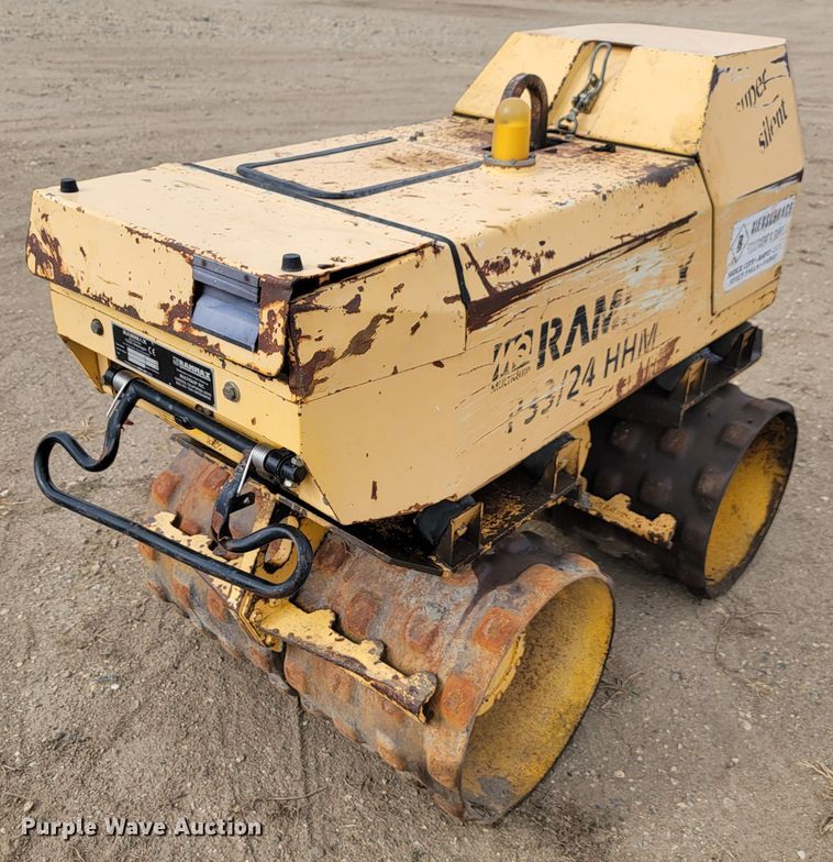 image for item LO9251 2006 Rammax P33/244HHM  trench compactor