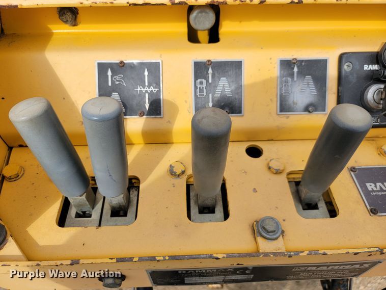 image for item LO9251 2006 Rammax P33/244HHM  trench compactor