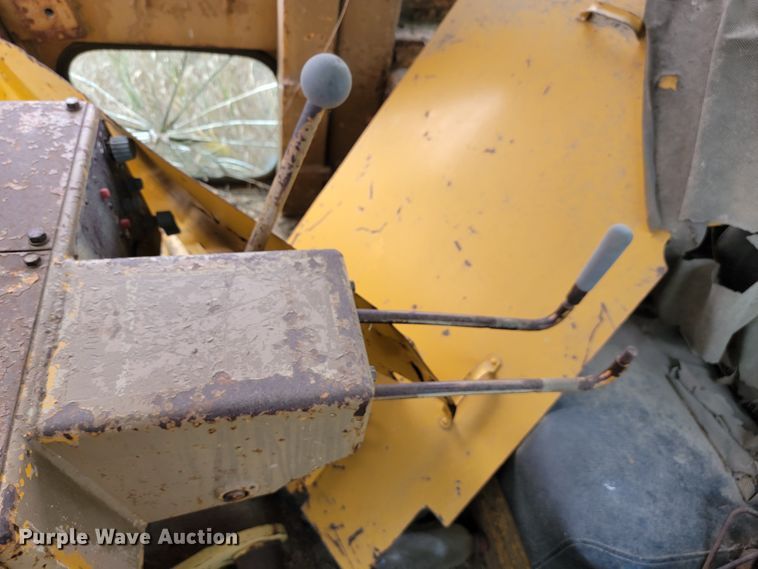 image for item LO9266 Caterpillar  dozer cab