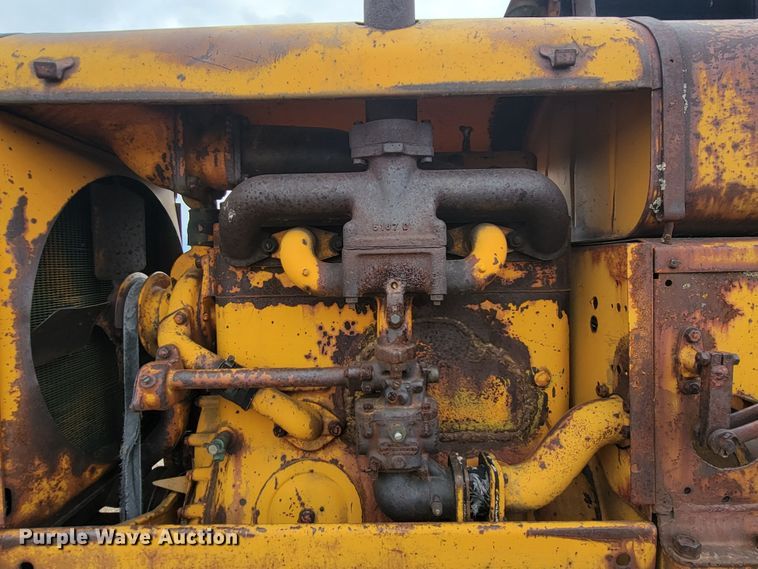 image for item LO9267 IHC U10  road widener