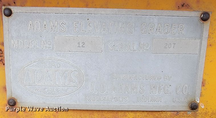 image for item LO9267 IHC U10  road widener