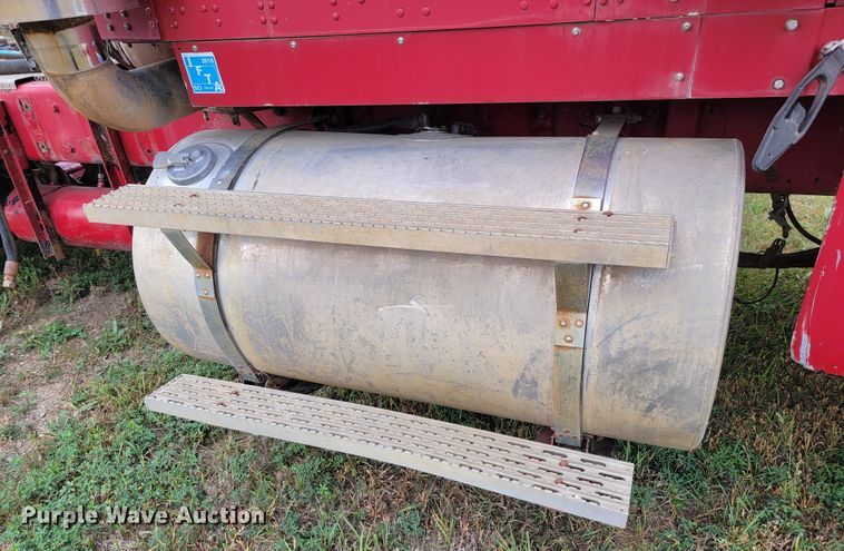 image for item LO9268 2005 Kenworth W900  semi truck