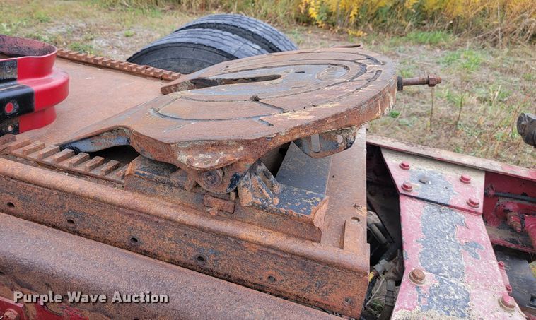 image for item LO9268 2005 Kenworth W900  semi truck