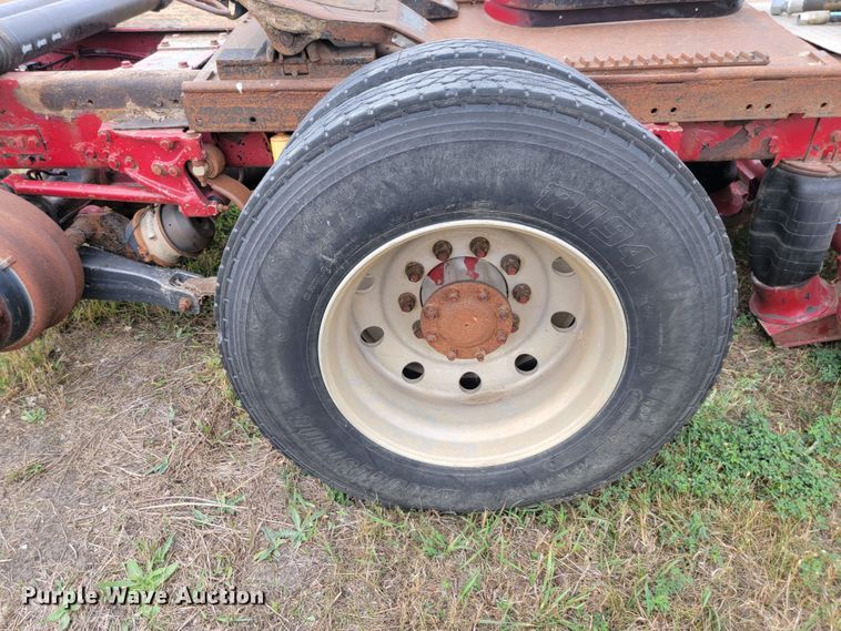 image for item LO9268 2005 Kenworth W900  semi truck