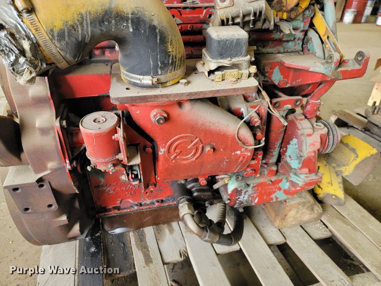 image for item LO9269 Detroit Diesel  engine