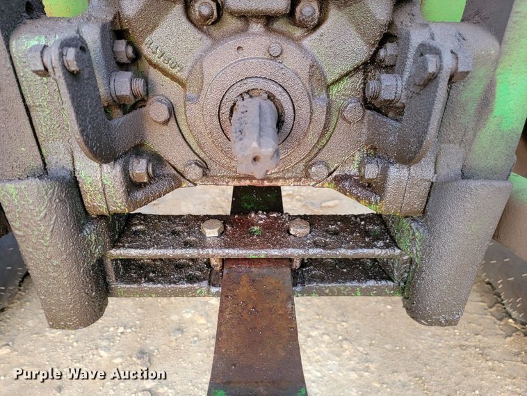 image for item LO9281 1978 John Deere 4440  tractor