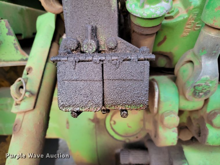 image for item LO9281 1978 John Deere 4440  tractor