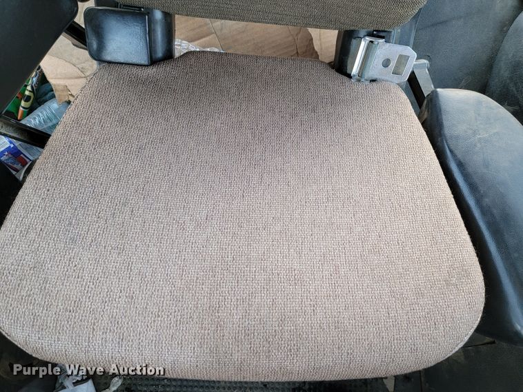 image for item LO9281 1978 John Deere 4440  tractor