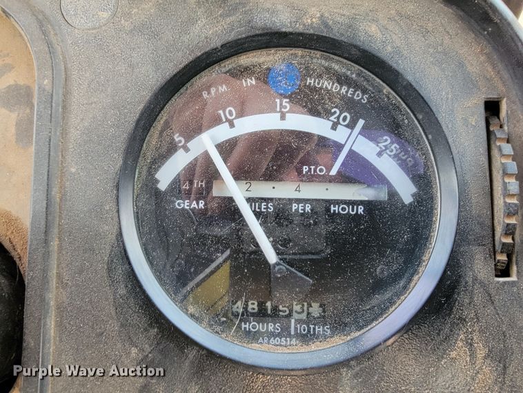 image for item LO9281 1978 John Deere 4440  tractor