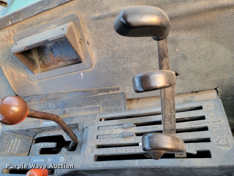 image for item LO9281 1978 John Deere 4440  tractor