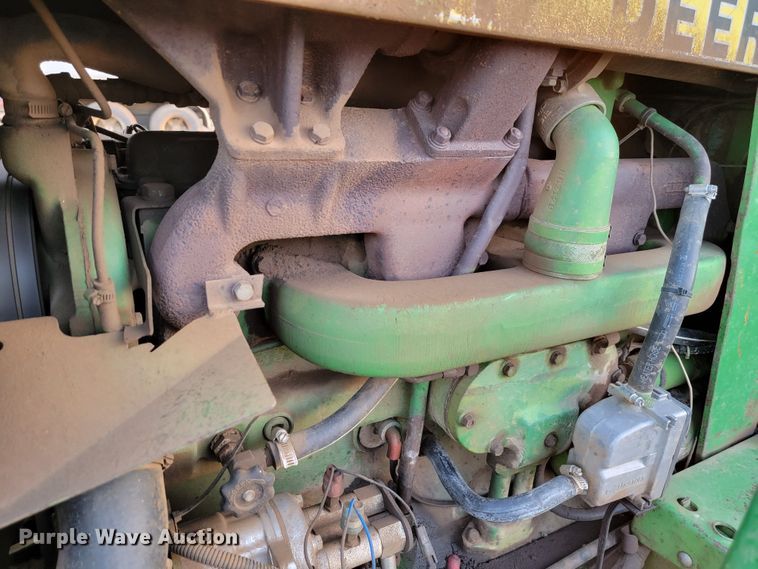 image for item LO9281 1978 John Deere 4440  tractor