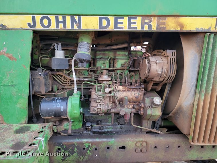 image for item LO9281 1978 John Deere 4440  tractor