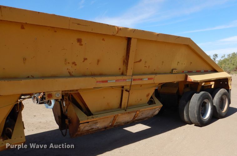 image for item LU9682 1973 Fruehauf  bottom dump trailer