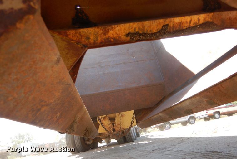 image for item LU9682 1973 Fruehauf  bottom dump trailer