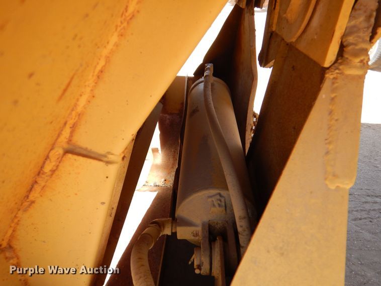 image for item LU9682 1973 Fruehauf  bottom dump trailer