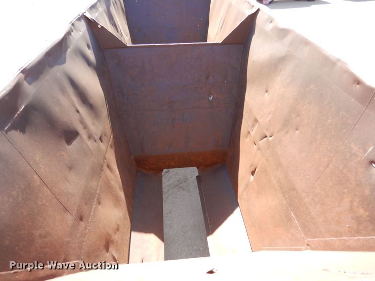 image for item LU9682 1973 Fruehauf  bottom dump trailer