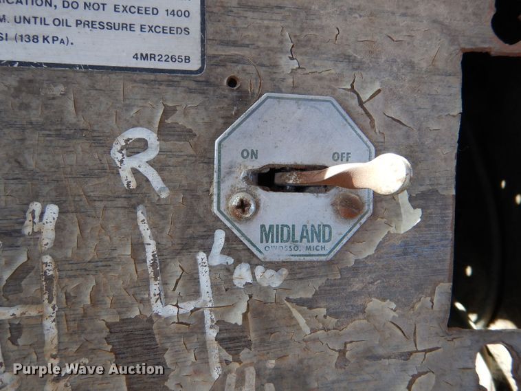 image for item LU9683 1975 Mack RS685LST  semi truck