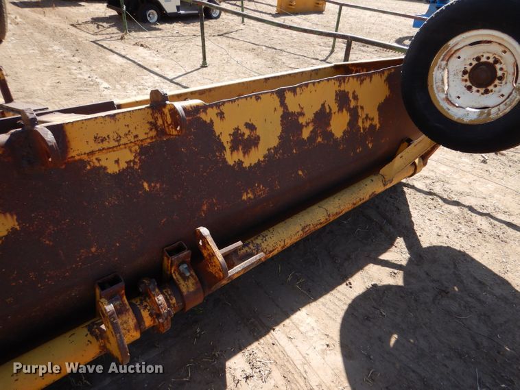 image for item LU9693 Box blade