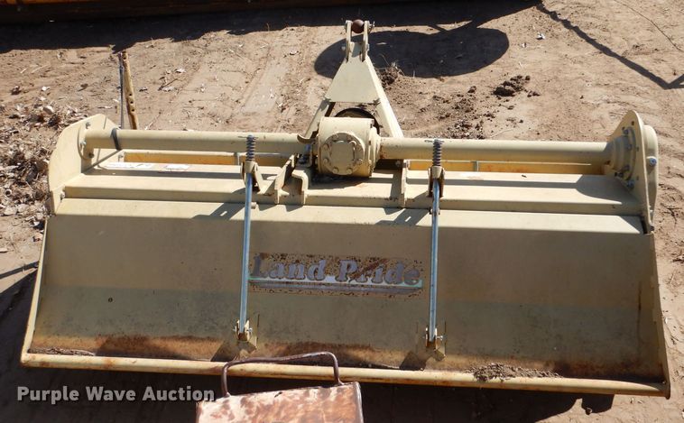 image for item LU9694 Land Pride RTR2570  tiller