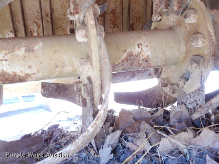 image for item LU9694 Land Pride RTR2570  tiller