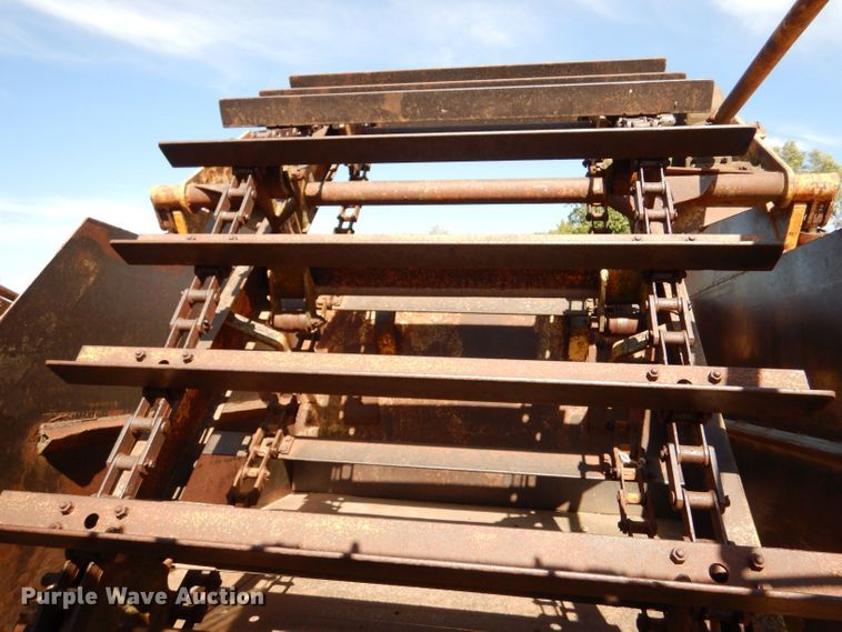 image for item LU9695 Soil Mover 90E  elevating scraper