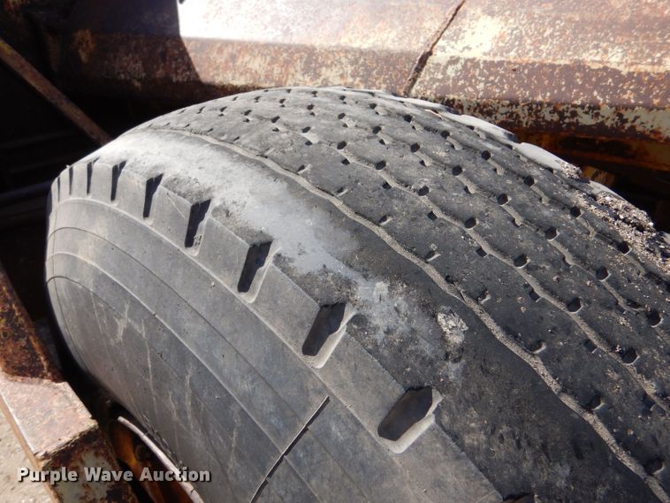 image for item LU9695 Soil Mover 90E  elevating scraper