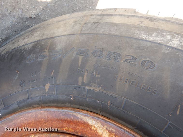 image for item LU9695 Soil Mover 90E  elevating scraper