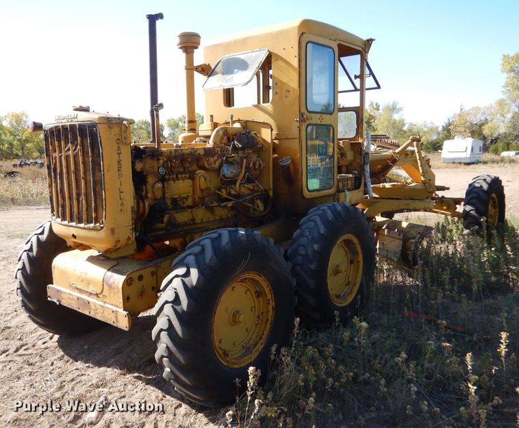 image for item LU9696 Caterpillar 12  rigid frame motor grader