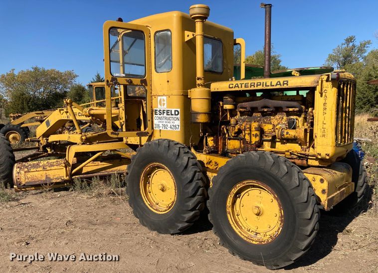 image for item LU9696 Caterpillar 12  rigid frame motor grader