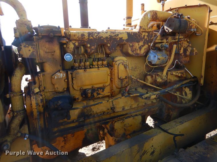 image for item LU9696 Caterpillar 12  rigid frame motor grader