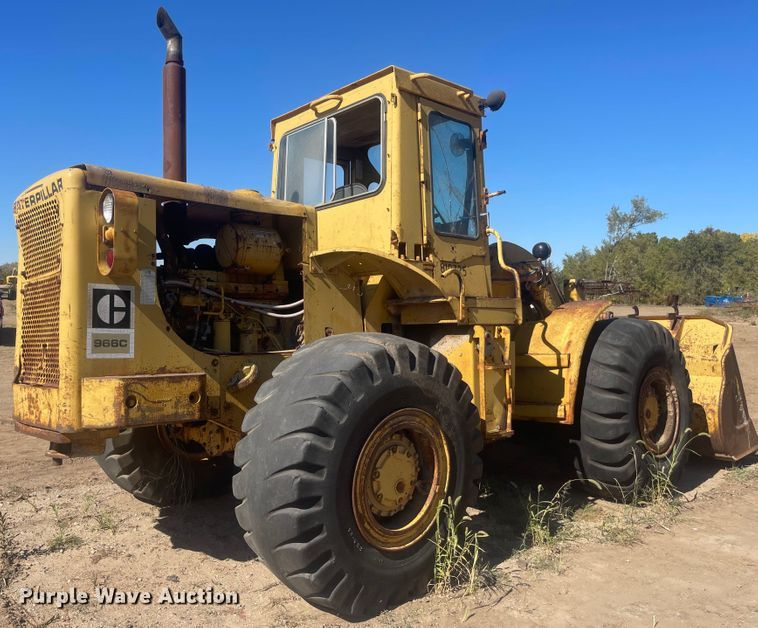 image for item LU9697 1979 Caterpillar 966C  wheel loader