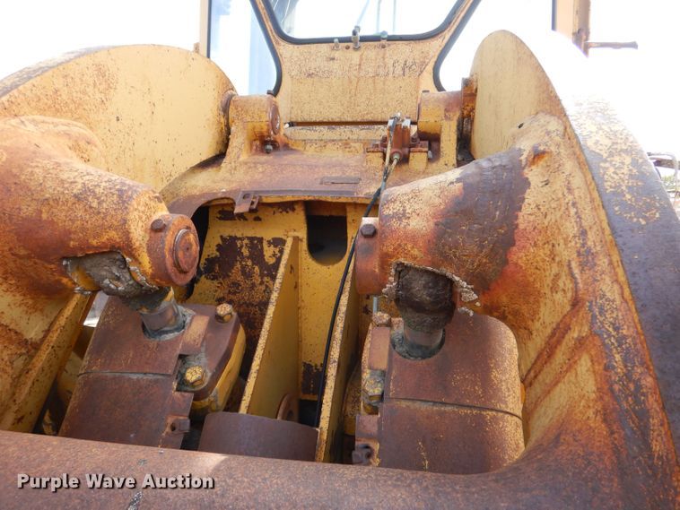 image for item LU9697 1979 Caterpillar 966C  wheel loader
